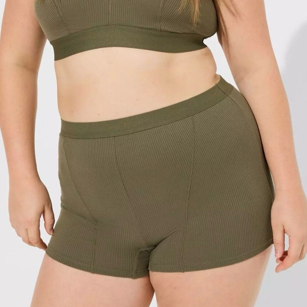 Torrid Microfiber Ribbed High Rise Shortie Panty Dusty Olive Sz 4